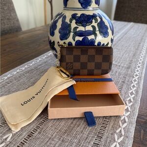 Louis Vuitton Key Cles/Pouch (EUC)